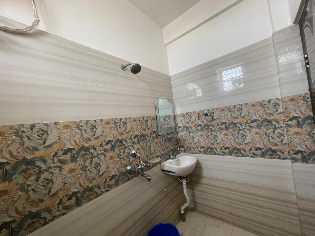 Hotel Deo Пурі Екстер'єр фото