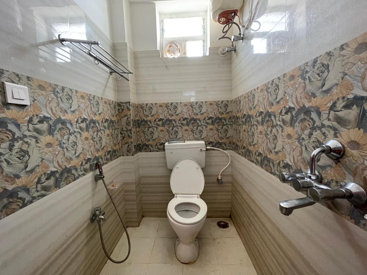 Hotel Deo Пурі Екстер'єр фото