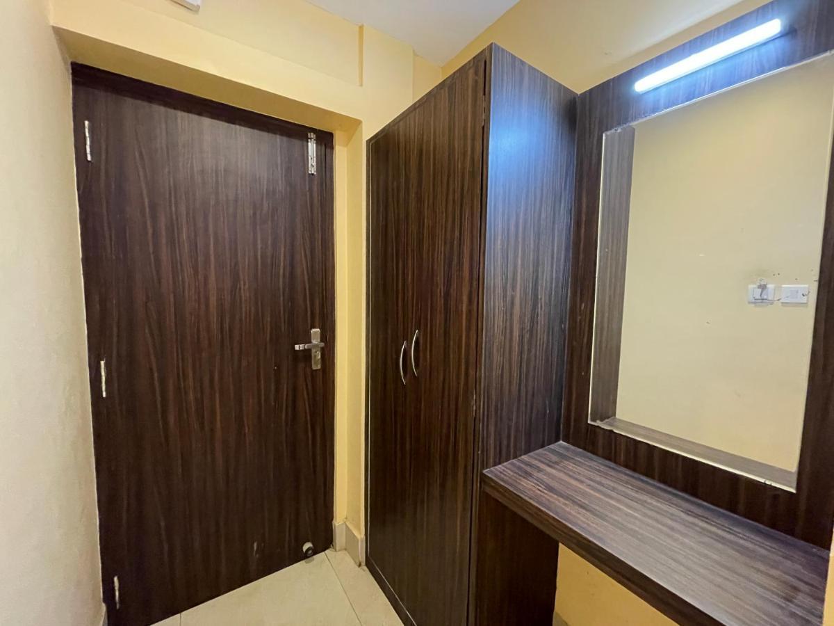 Hotel Deo Пурі Екстер'єр фото